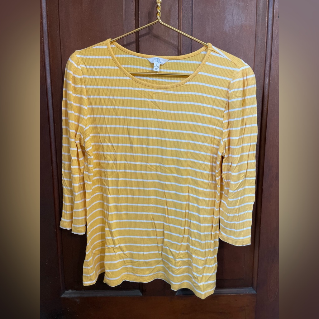 Time And Tru Women's Large Yellow / White Striped Top